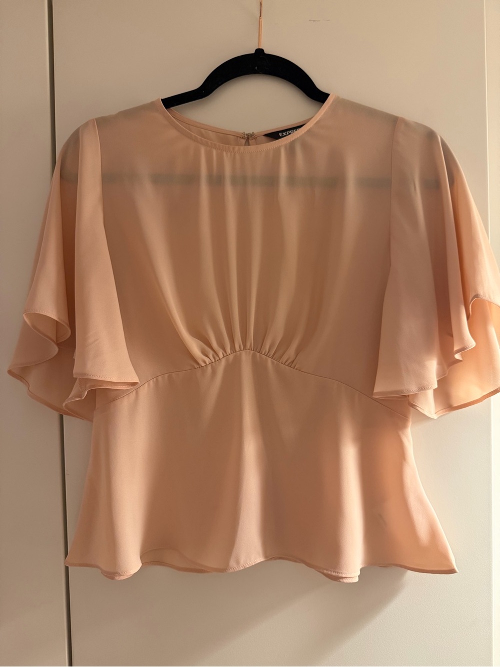 Express Peach Ruffle Sleeve Peplum Top